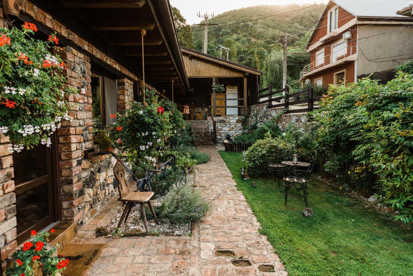 Casa Soseco Hotel Orsova Ngoại thất bức ảnh