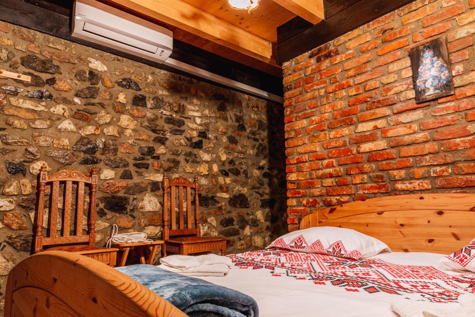 Casa Soseco Hotel Orsova Ngoại thất bức ảnh